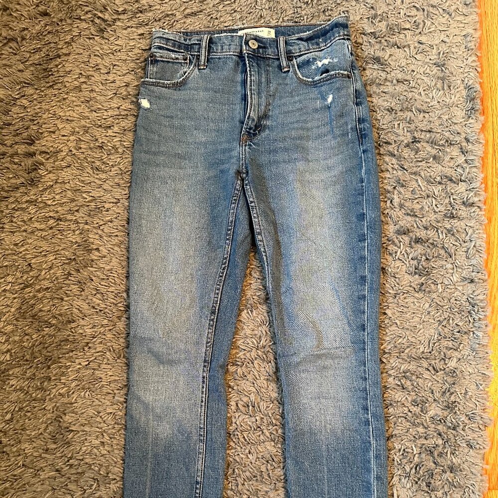 Abercrombie & Fitch Skinny High Rise Jeans